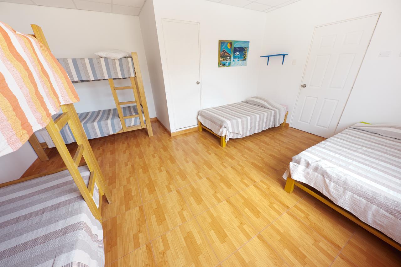 Punta Huanchaco Hostel ภายนอก รูปภาพ